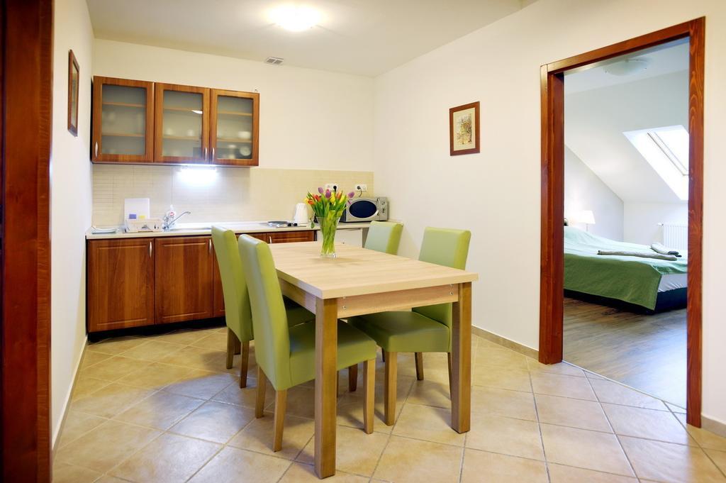 Corner Apartman Eger Rum bild