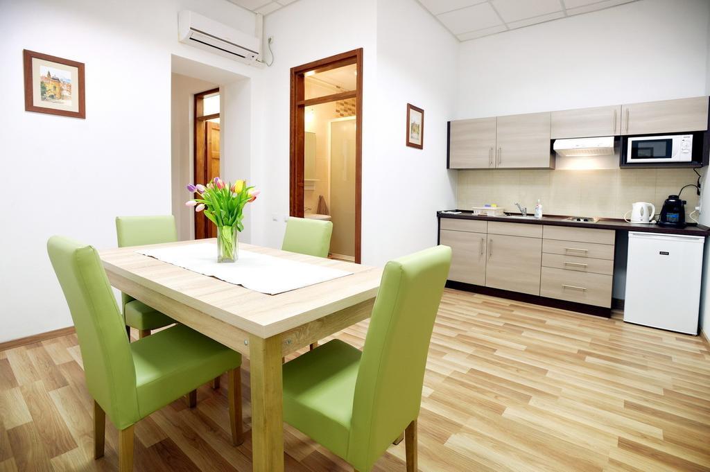 Corner Apartman Eger Rum bild